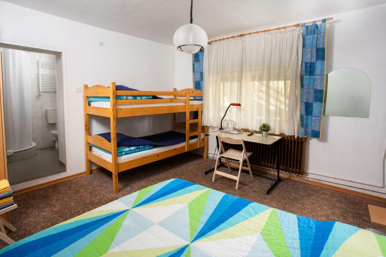 Guest House ANA.k Postojna Extérieur photo